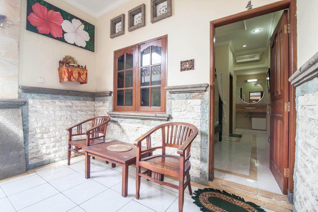 سمينياك Lori Beach Inn المظهر الخارجي الصورة