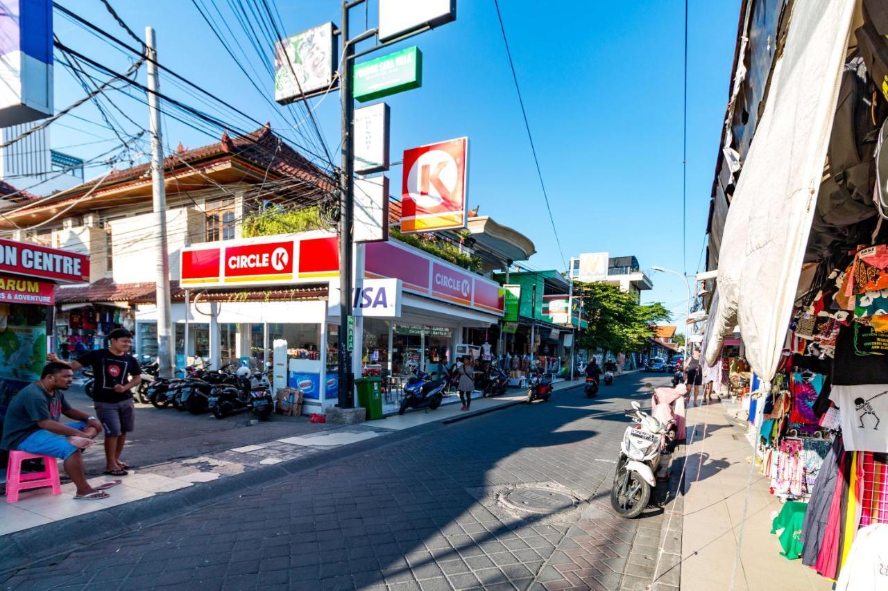 سمينياك Lori Beach Inn المظهر الخارجي الصورة